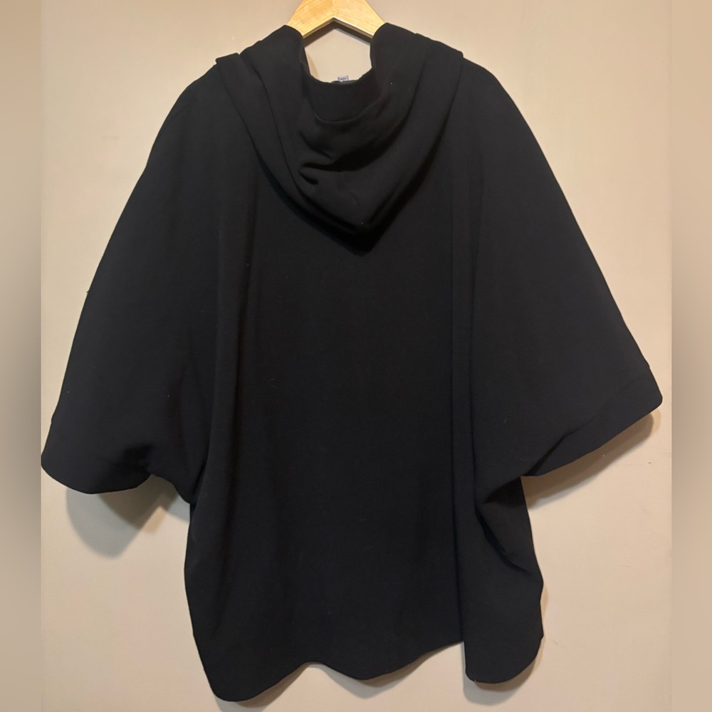 NIKKI JONES Montreal Hooded Wide Sleeved Cape Coat - Picture 2 of 11